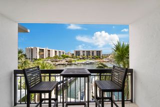 2687 N Ocean Boulevard 303, Boca Raton, FL 33431