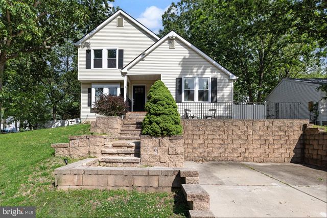 4 PROSPECT CT, Sicklerville, NJ 08081