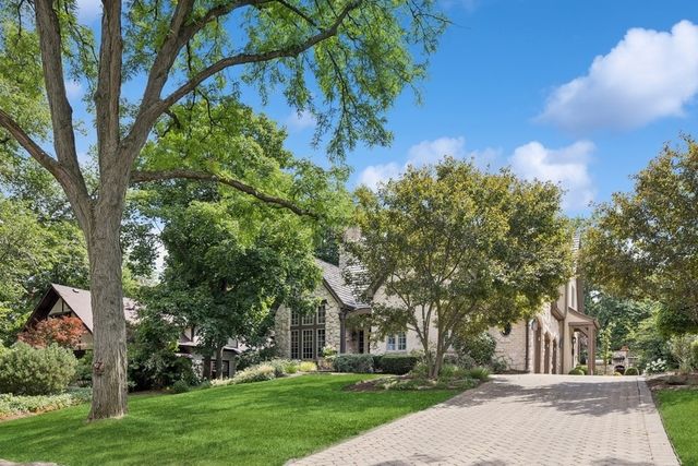 31 Oak Street S, Hinsdale, IL 60521