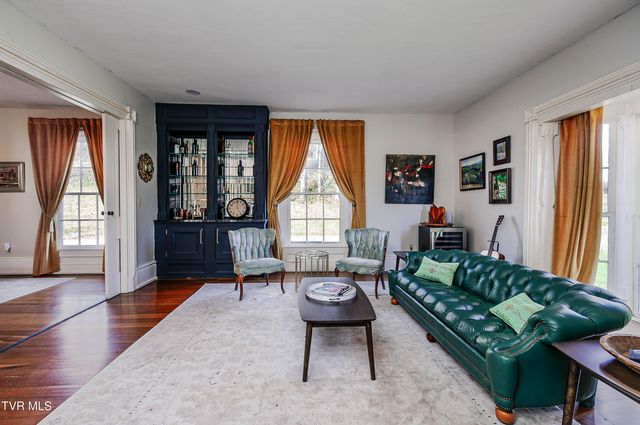 18254 Providence Road, Abingdon, VA 24210