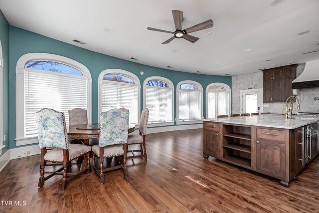 18254 Providence Road, Abingdon, VA 24210