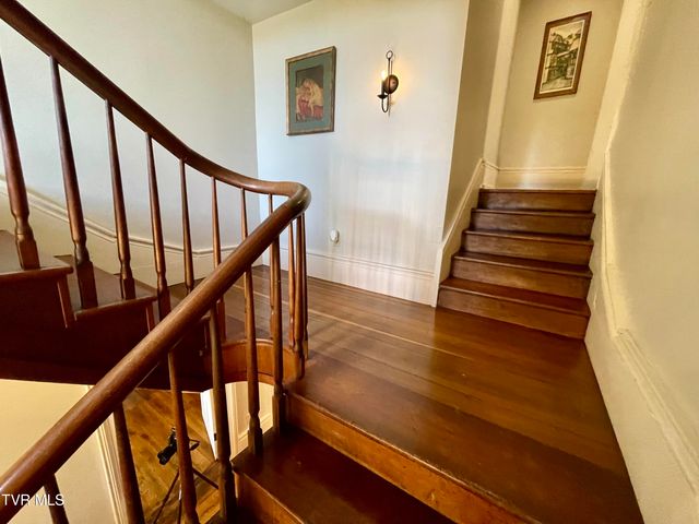 18254 Providence Road, Abingdon, VA 24210