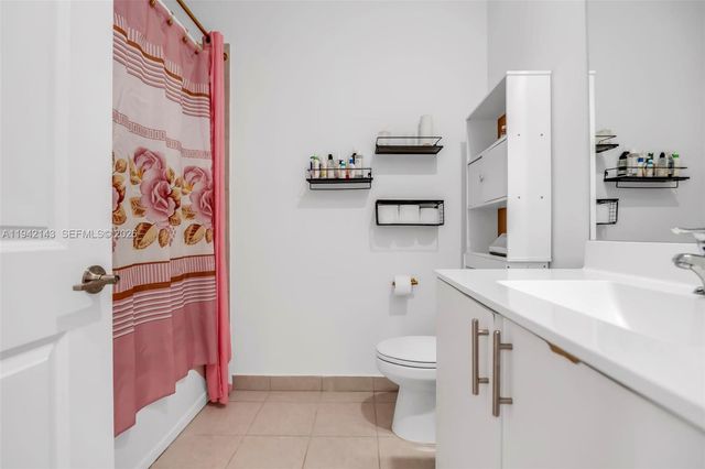 23021 SW 128th Pl, Miami, FL 33170