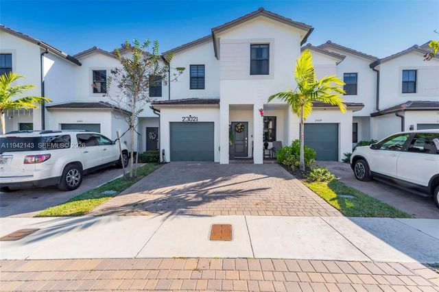 23021 SW 128th Pl, Miami, FL 33170