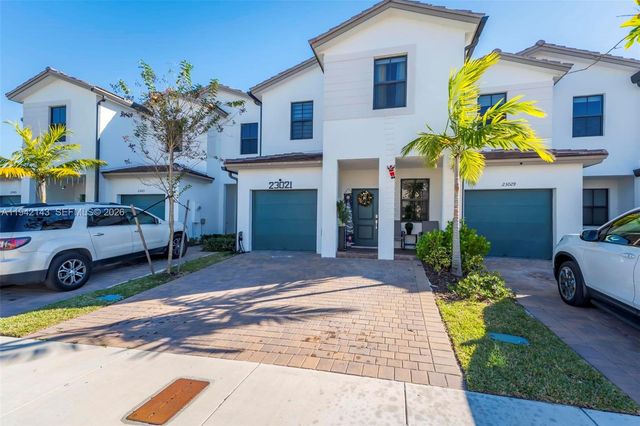 23021 SW 128th Pl, Miami, FL 33170