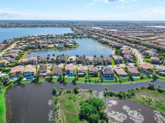 11425 Watercrest Circle E, Parkland, FL 33076