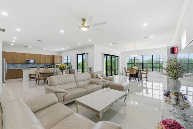 11425 Watercrest Circle E, Parkland, FL 33076