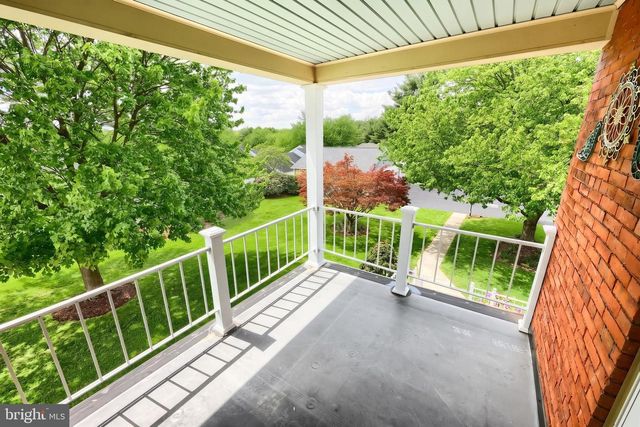 345 WESTMINSTER AVE, Hanover, PA 17331