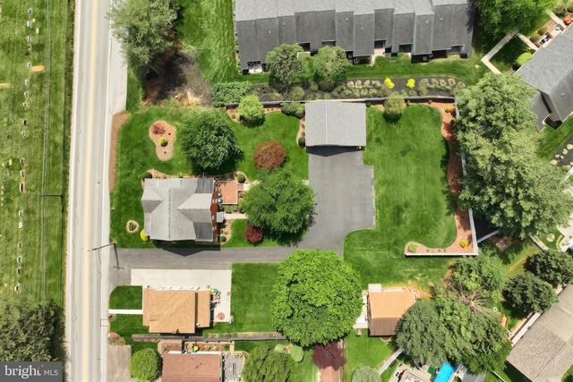 345 WESTMINSTER AVE, Hanover, PA 17331