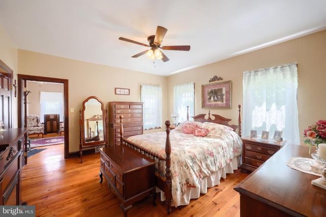 345 WESTMINSTER AVE, Hanover, PA 17331