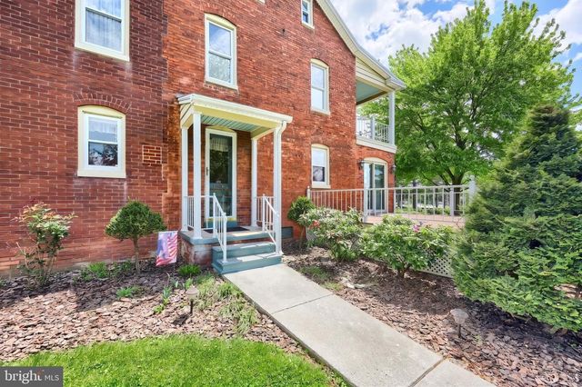 345 WESTMINSTER AVE, Hanover, PA 17331