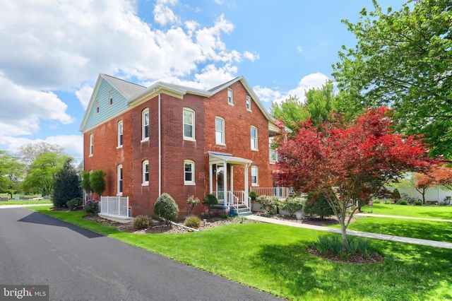 345 WESTMINSTER AVE, Hanover, PA 17331