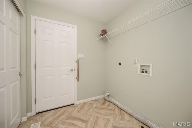 857 Braefield Court, Chesterfield, MO 63017