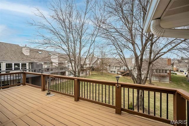 857 Braefield Court, Chesterfield, MO 63017