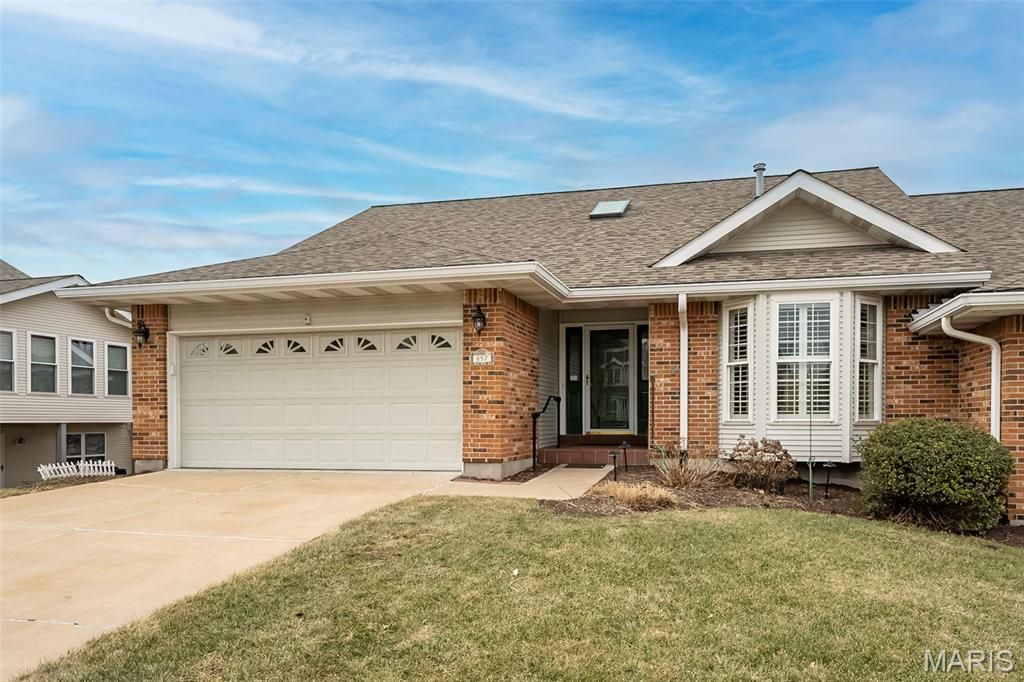 857 Braefield Court, Chesterfield, MO 63017