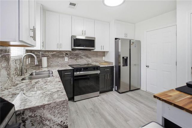 118 Colton Drive, Calhoun, GA 30701