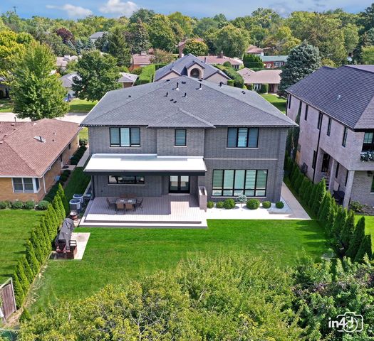 6644 N Knox Avenue, Lincolnwood, IL 60712