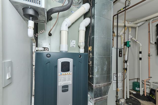 6644 N Knox Avenue, Lincolnwood, IL 60712