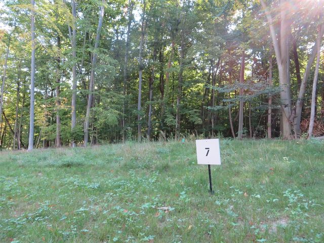 8714 Rainbows End Court, Caledonia, MI 49316