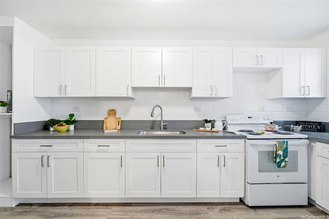 94-245 Leowahine Street 2003, Waipahu, HI 96797