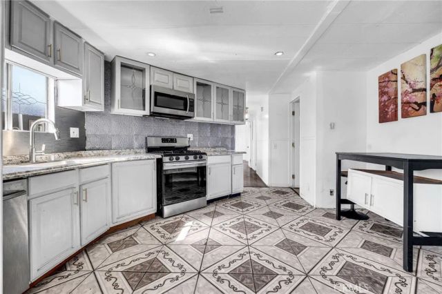 12560 Haster 117, Garden Grove, CA 92840