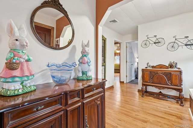 52 Hazard Avenue, Huntington, NY 11746