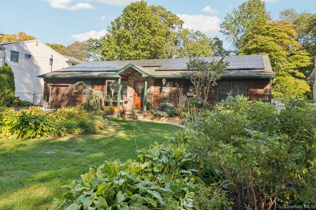 52 Hazard Avenue, Huntington, NY 11746