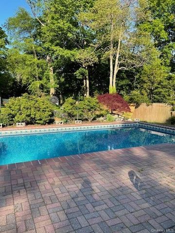 52 Hazard Avenue, Huntington, NY 11746