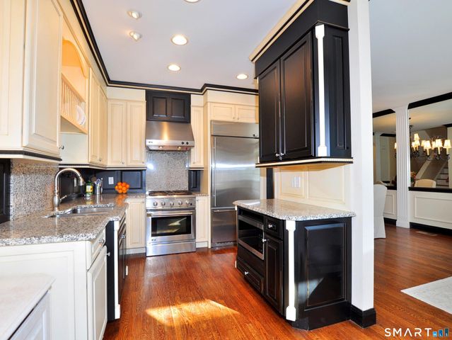 8 Haley Lane 8, Litchfield, CT 06759