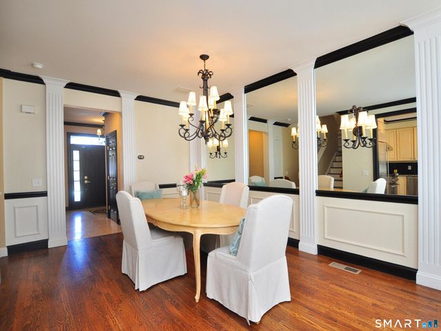 8 Haley Lane 8, Litchfield, CT 06759