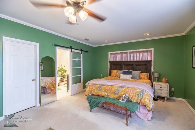 1806 Country Club Drive, Sweetwater, TX 79556