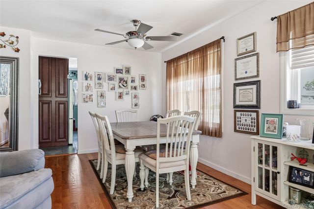 1025 Knickerbocker Road, Island Park, NY 11558