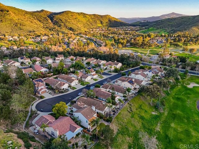 2345 Amber Oak Lane, Escondido, CA 92027