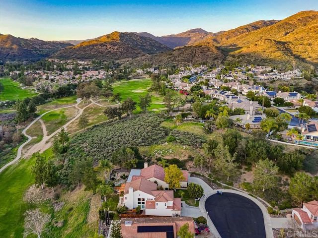 2345 Amber Oak Lane, Escondido, CA 92027