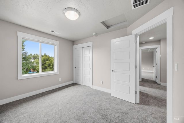 10049 W Chino Dr, Star, ID 83669