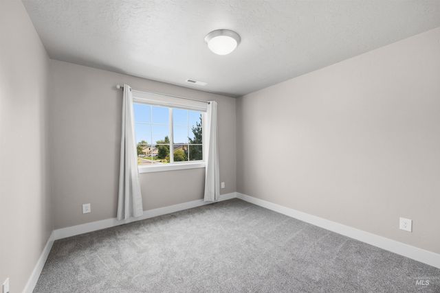 10049 W Chino Dr, Star, ID 83669
