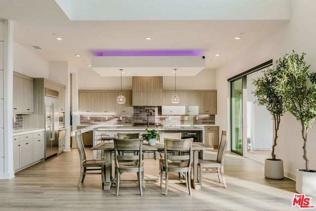 11811 N Greenwood Drive, Porter Ranch, CA 91326