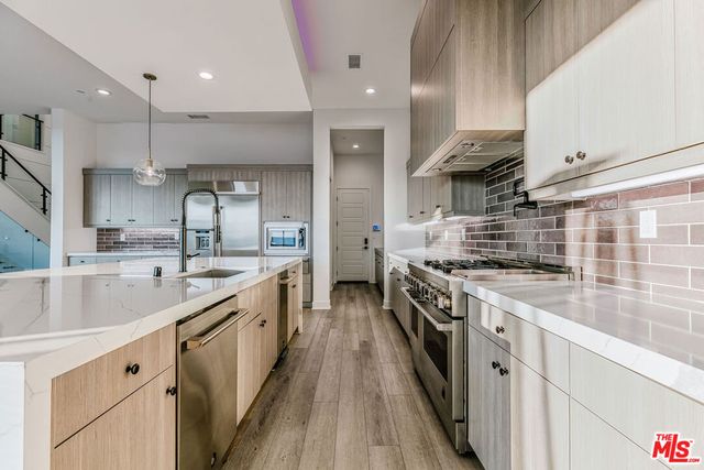 11811 N Greenwood Drive, Porter Ranch, CA 91326