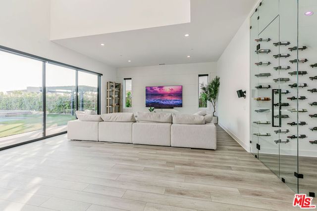 11811 N Greenwood Drive, Porter Ranch, CA 91326