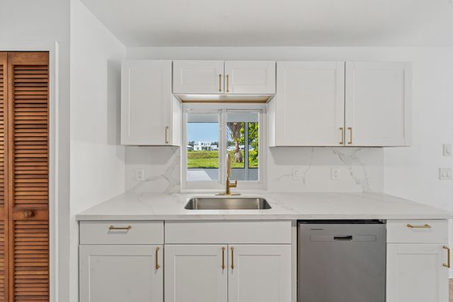 2674 SW Monterrey Lane, Port St. Lucie, Port St Lucie, FL 34953
