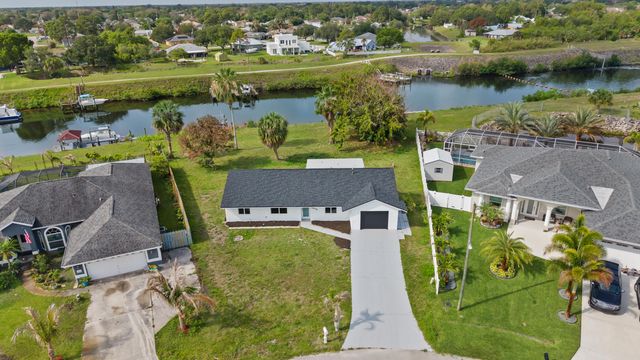 2674 SW Monterrey Lane, Port St. Lucie, Port St Lucie, FL 34953