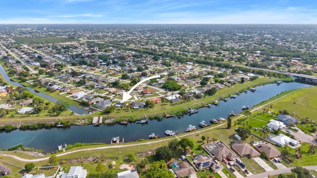 2674 SW Monterrey Lane, Port St. Lucie, Port St Lucie, FL 34953