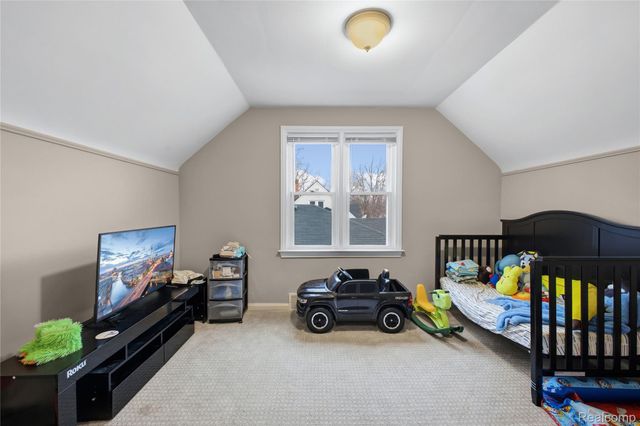 20228 Washtenaw Street, Harper Woods, MI 48225