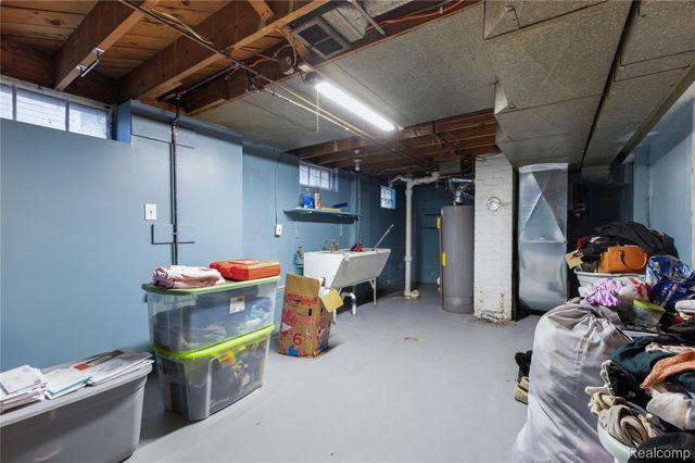 20228 Washtenaw Street, Harper Woods, MI 48225