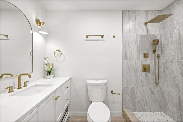 1055 KENSINGTON PARK DRIVE 205, Altamonte Springs, FL 32714