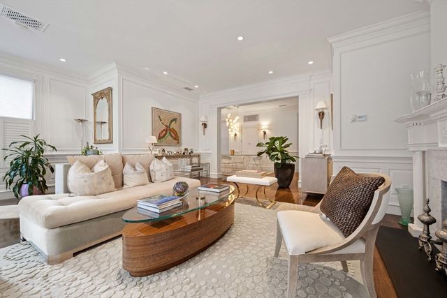 36 Commonwealth Ave 1, Boston, MA 02116