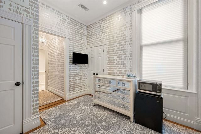 36 Commonwealth Ave 1, Boston, MA 02116