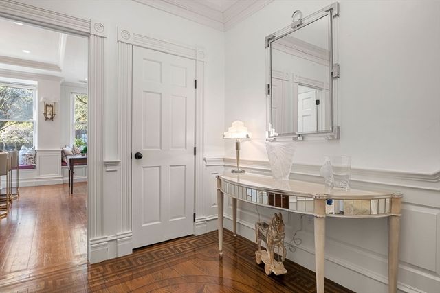 36 Commonwealth Ave 1, Boston, MA 02116