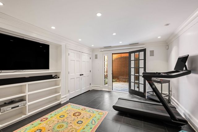 36 Commonwealth Ave 1, Boston, MA 02116