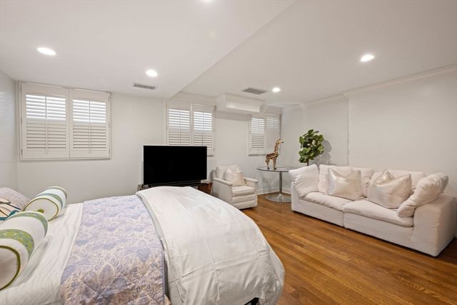 36 Commonwealth Ave 1, Boston, MA 02116